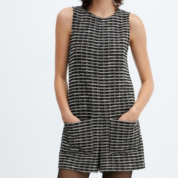 2676 NWT Mango Short tweed jumpsuit with pockets Size Medium - Picture 2 of 7